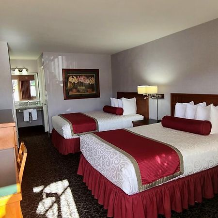 Dow Villa Motel Lone Pine Bagian luar foto