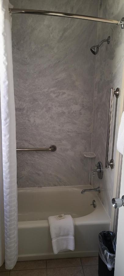 Dow Villa Motel Lone Pine Bagian luar foto